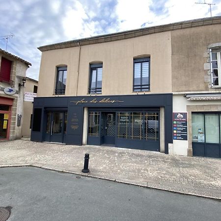 Appartement 97 M2 Proche Puy Du Fou Saint-Laurent-sur-Sèvre Eksteriør bilde